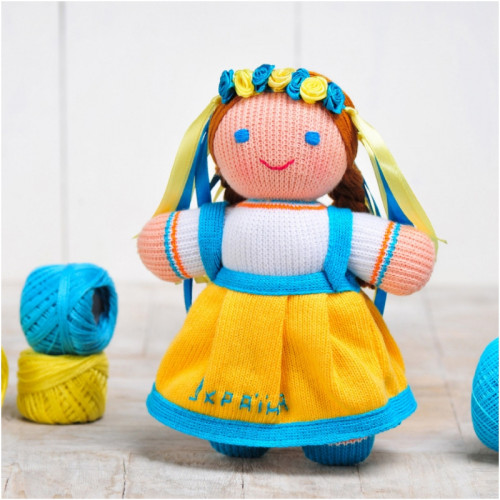 Вязаная кукла ФРЕЯ «Девочка Украиночка» (жёлто-голубая)
